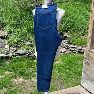 Old Navy rockstar super skinny high-rise jeans NWT 16 Short Dark Wash Blue 🆕🏷